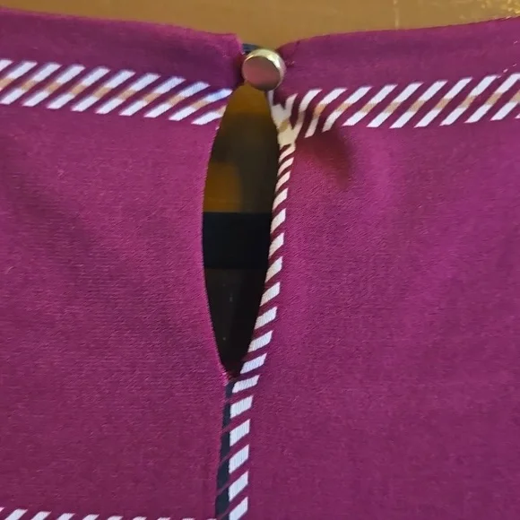 Liz Claiborne-Burgundy squared print dress pollover Sz XL NWT. - Picture 8 of 10